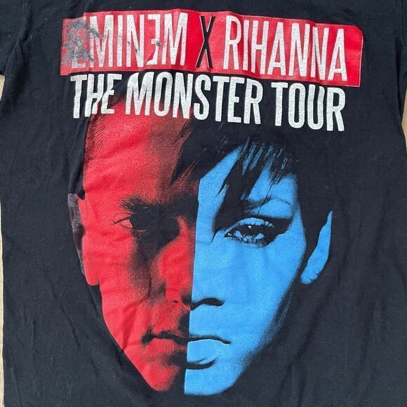 2014 Eminem Rihanna Monster Tour Rose Bowl California Graphic T-Shirt Black S - Picture 3 of 5
